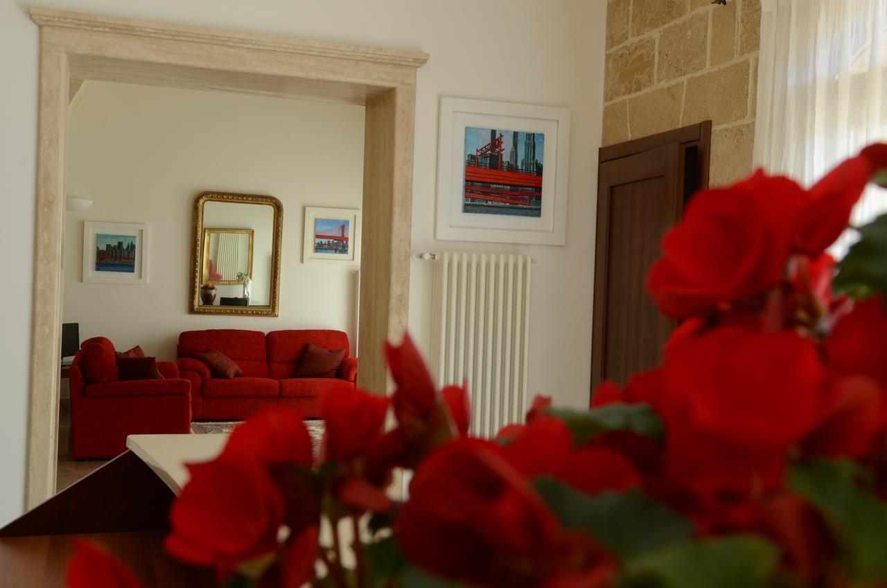 Hotel Villa Leuzzi Salice Salentino Exterior photo